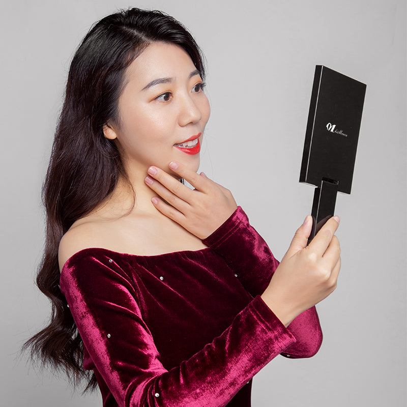 Handheld Square  Black Makeup Mirror With A Handle Stand On The Desk